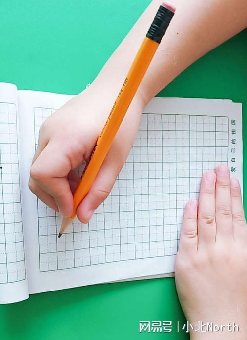 成人小白怎么练字视频,跟随成人练字视频轻松提升书法技艺