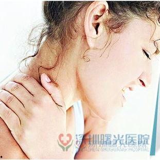 成人颈椎刮痧视频教程,轻松缓解颈椎不适,掌握居家保健秘籍