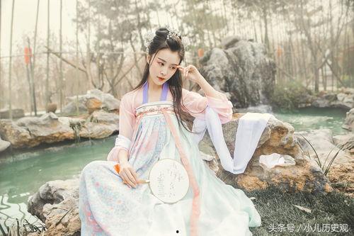 成人汉服头纱怎么穿视频,古典美韵，一纱尽显