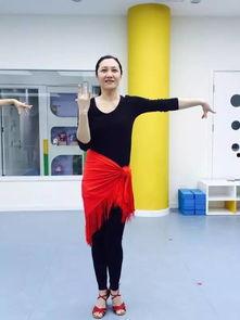 成人女子跳拉丁视频,女子精彩跳拉丁视频集锦